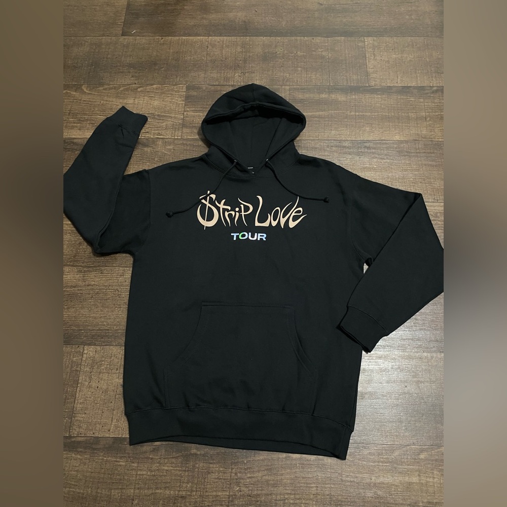 KAROL G Strip Love Tour Unisex Black Hoodie Size L